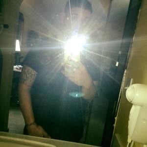 Meet your Posher, Luis